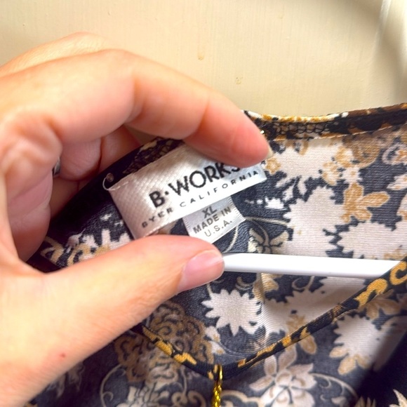 B. Works Vintage Y2K Floral Sleeveless Going Out Top with necklace XL - Picture 3 of 7